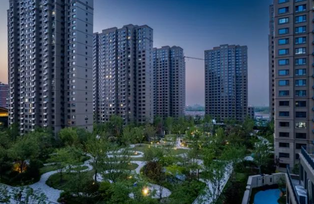 冬季服裝賽道怎么走？羽絨服和沖鋒衣勢(shì)均力敵